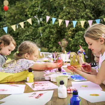 Web_Square-shutterstock_521759767_ summer party kids