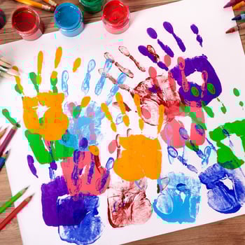 painted-handabdrucke-mit-art-ausrustung