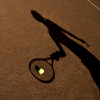 shadow-tennis-player-with-ball (1)
